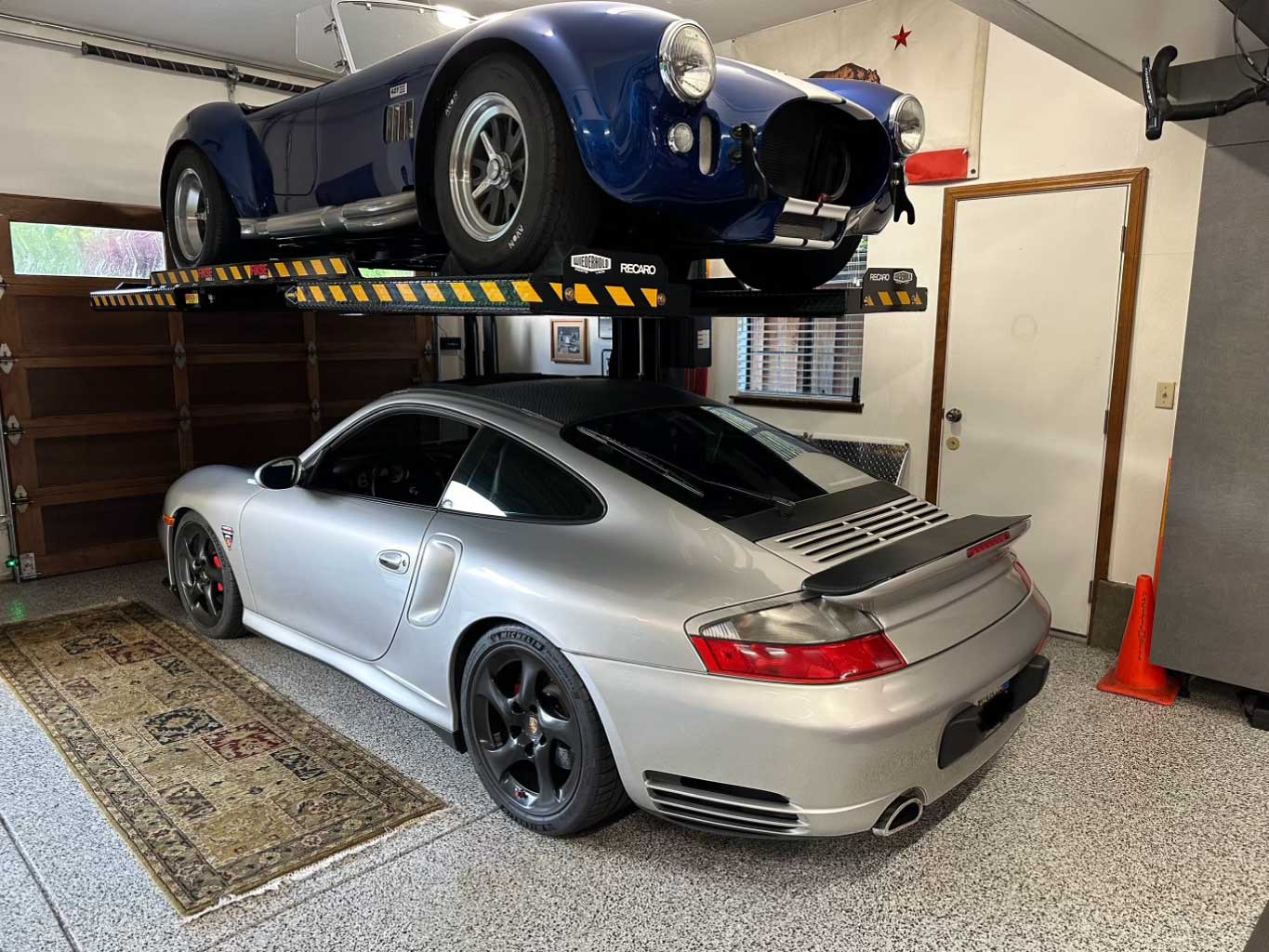 m1 single post lift